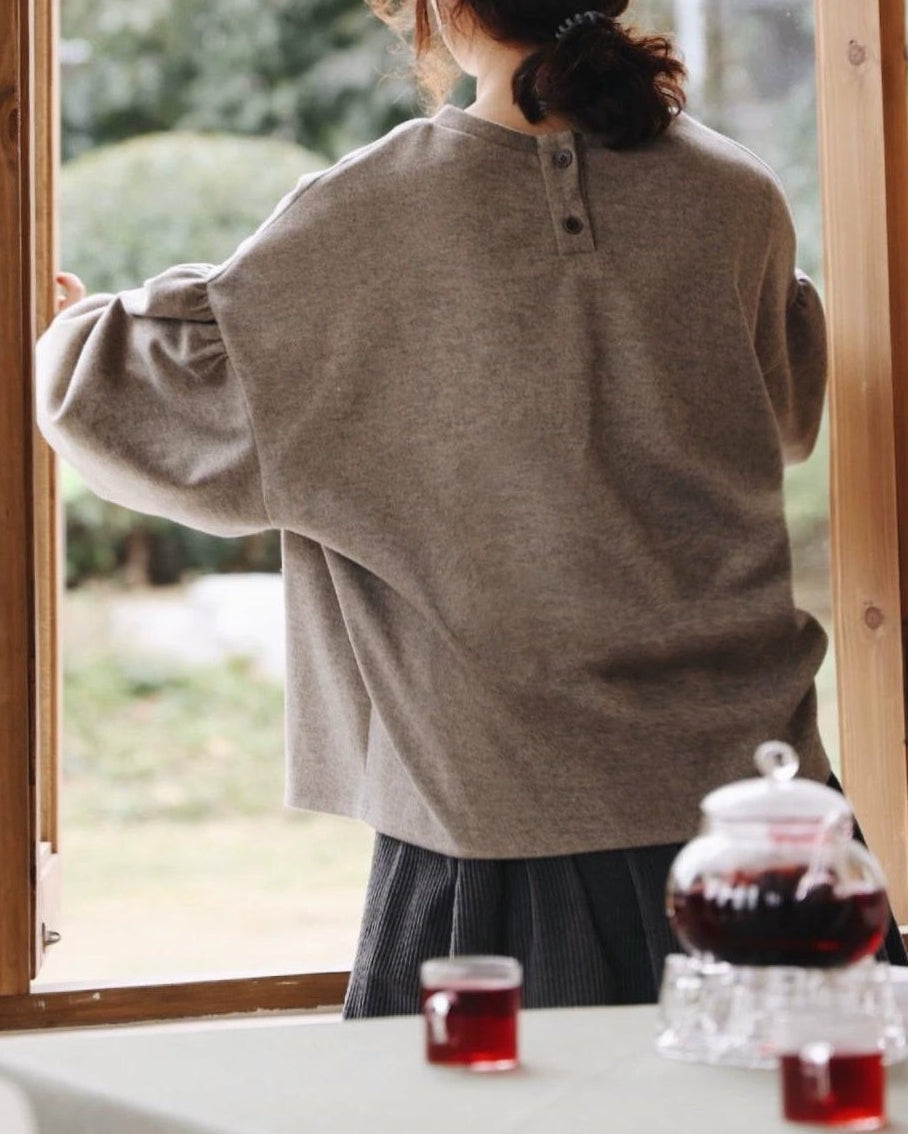 カームバックボタンスウェットプルオーバー 10119