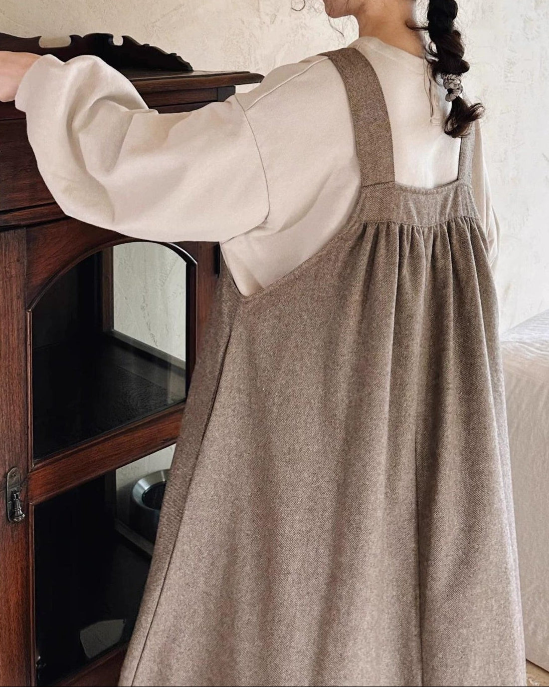 ラウンドネックパフスウェットプルオーバー 10066