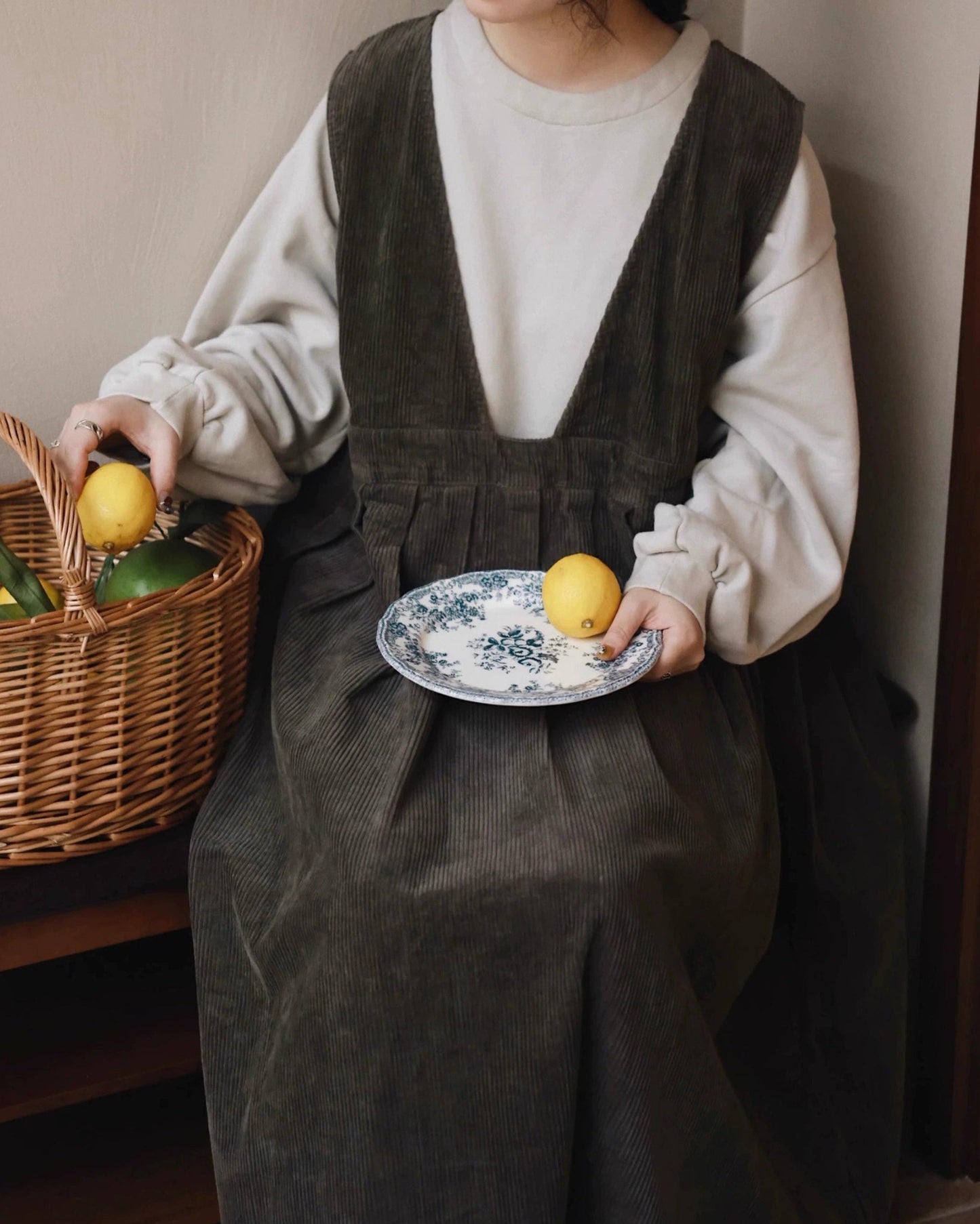 ハイウエストレトロベストワンピース 10036