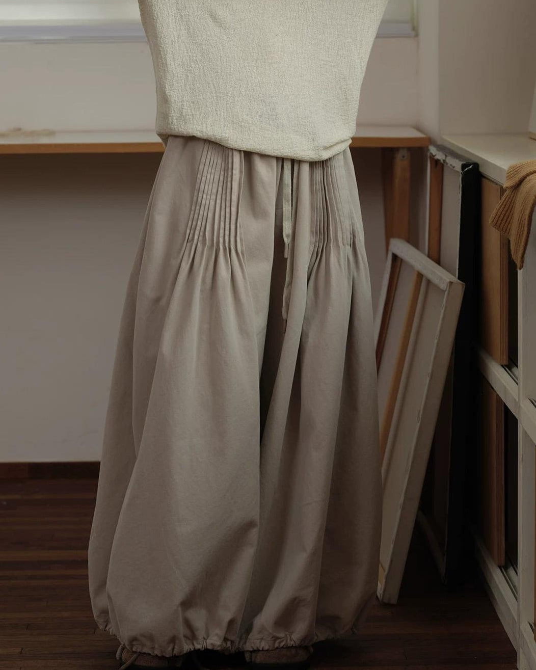 ストラップバルーンピンタックパンツ 10154