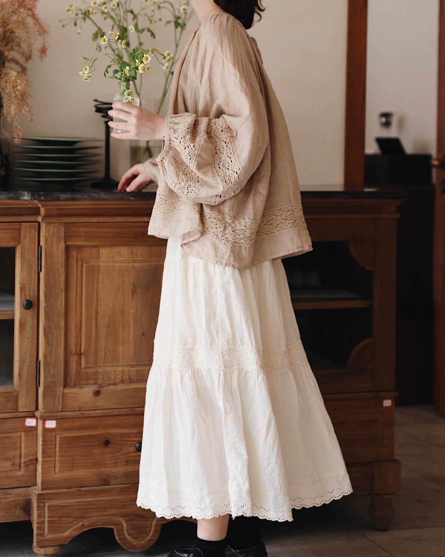 ミルキーレースレトロスカート 10116