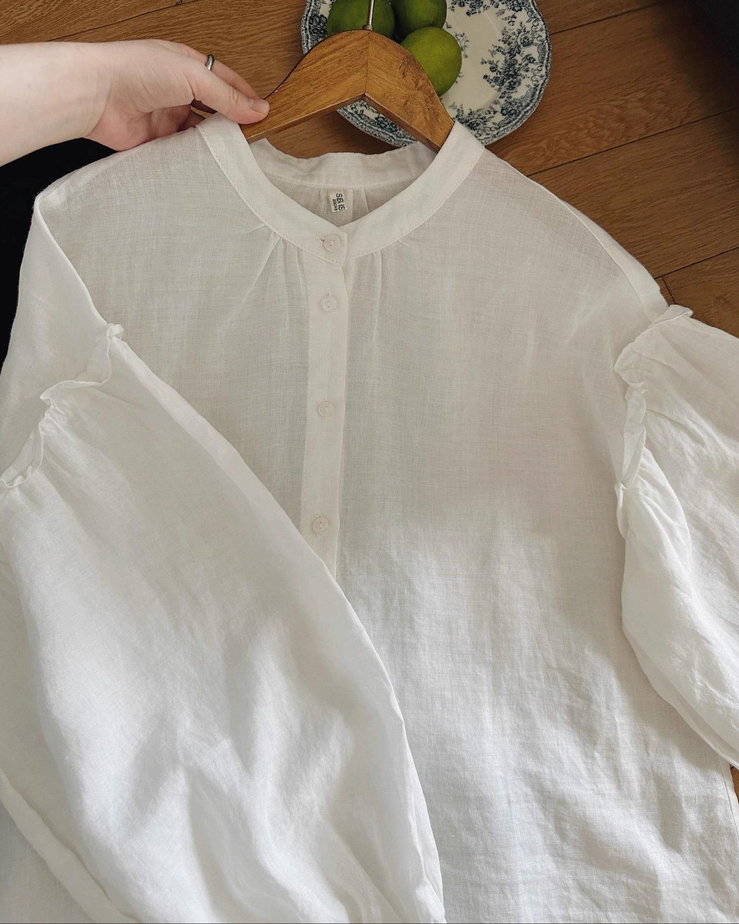 バンドカラーパフスリーブフリルブラウス 10004