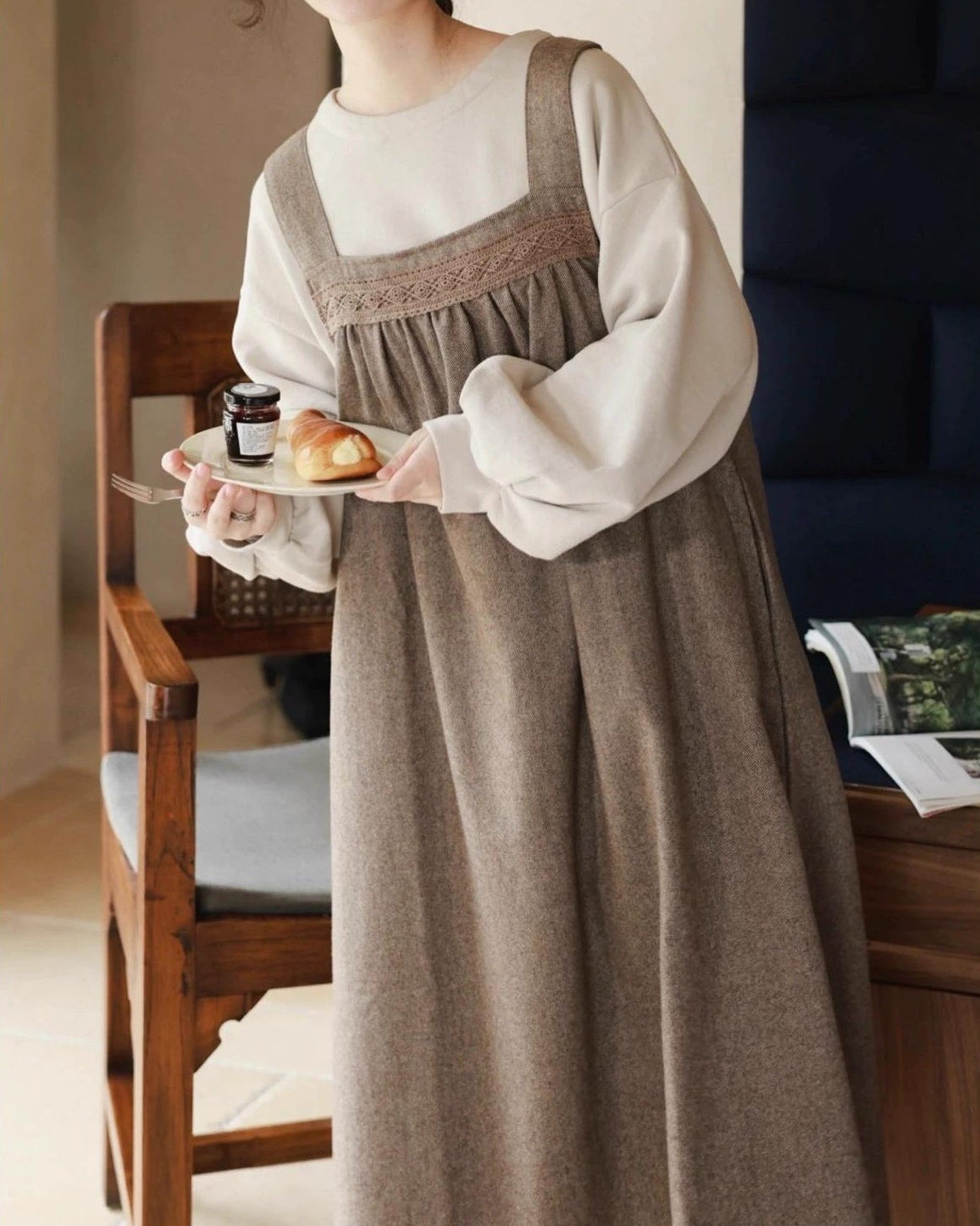 ラウンドネックパフスウェットプルオーバー 10066