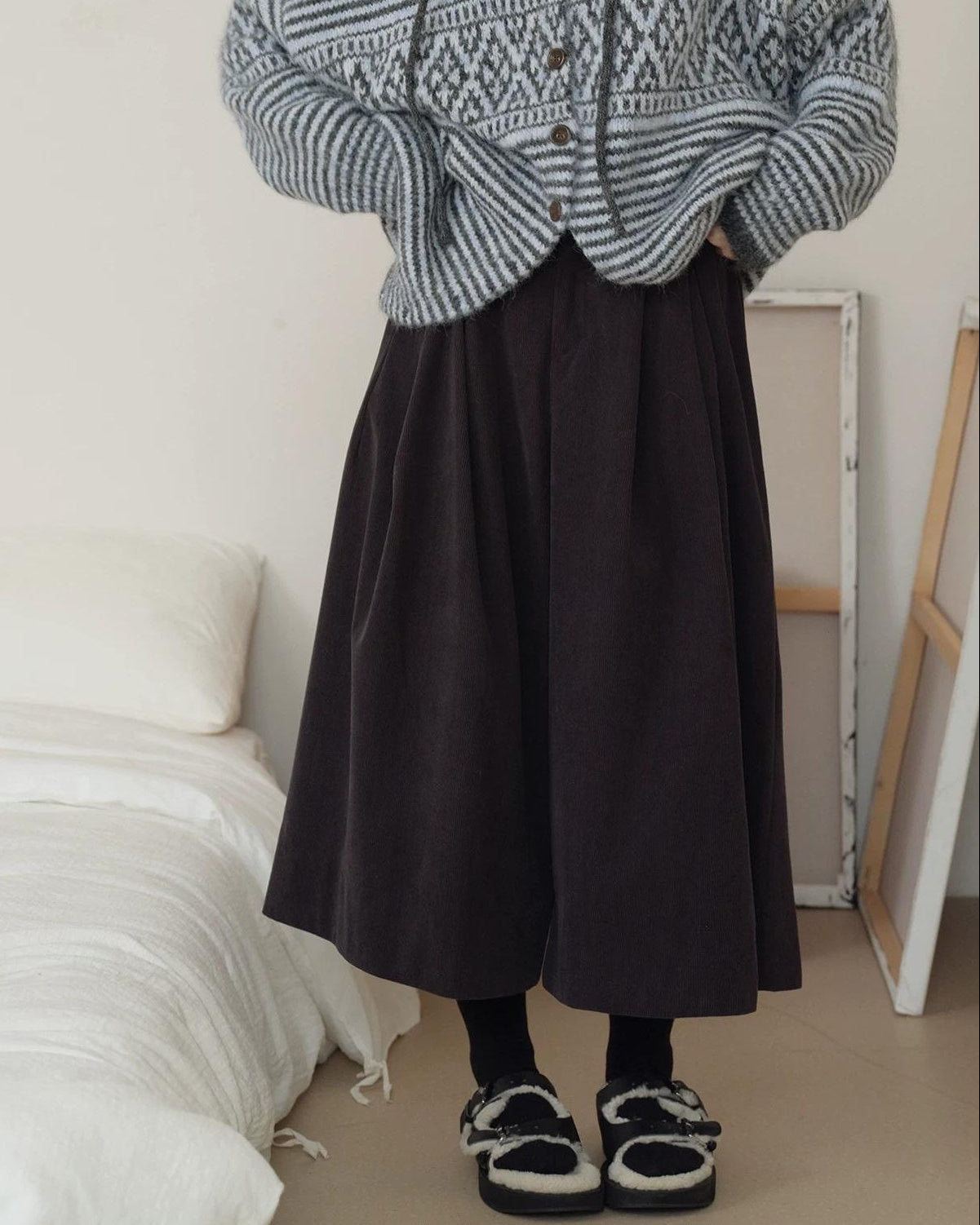 ノーブルコーデュロイミドルワイドパンツ 10158