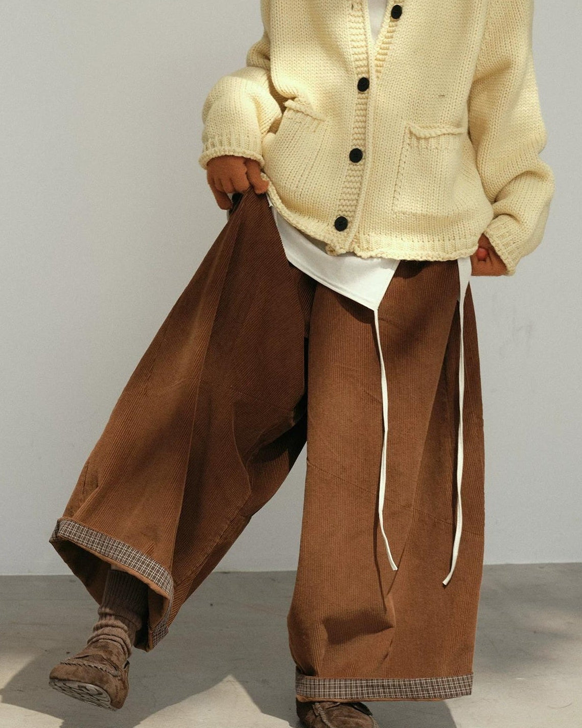 コーデュロイランタンシルエットカジュアルパンツ 10169